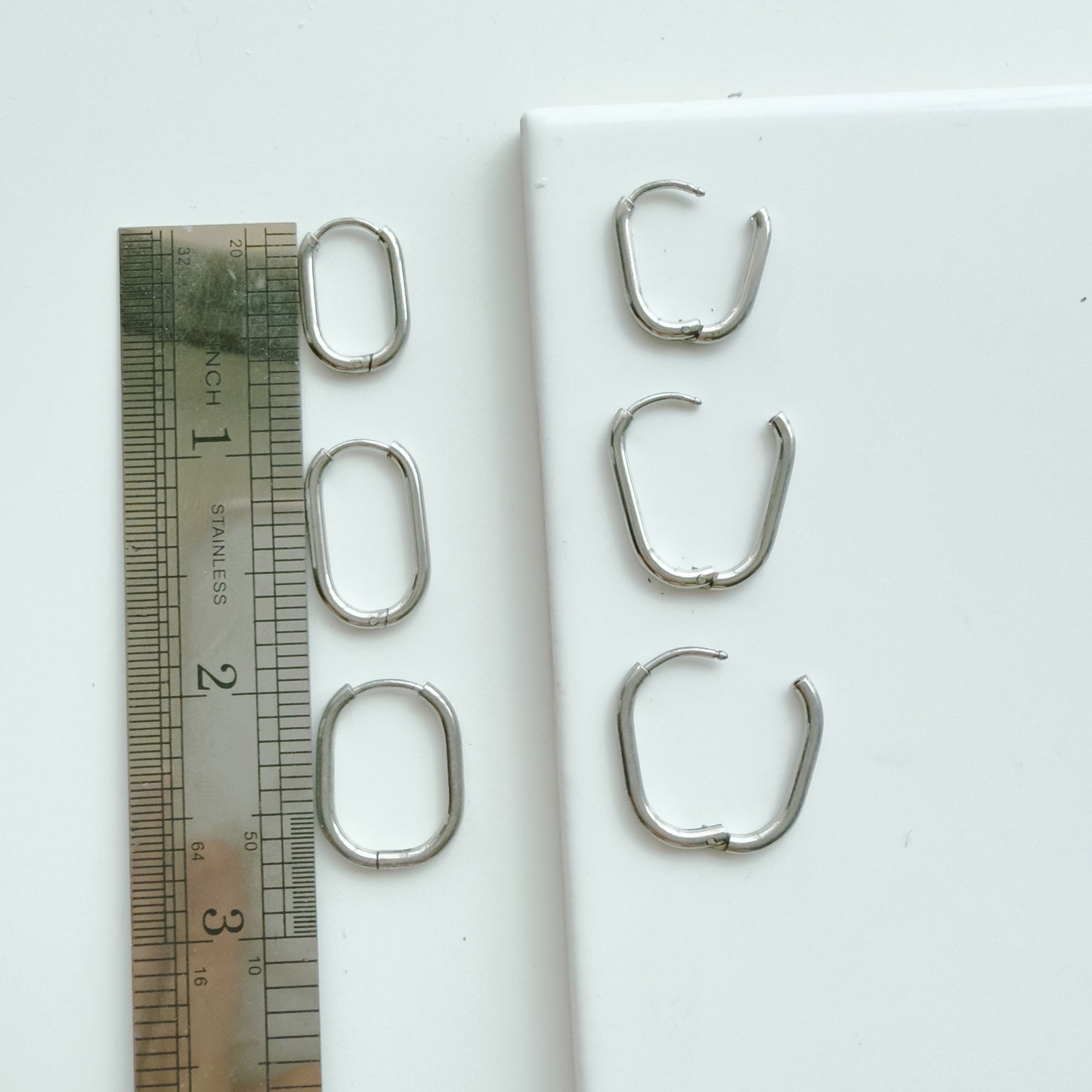 Oval Click Hoop - 10 PIECES - July 2025 Launch