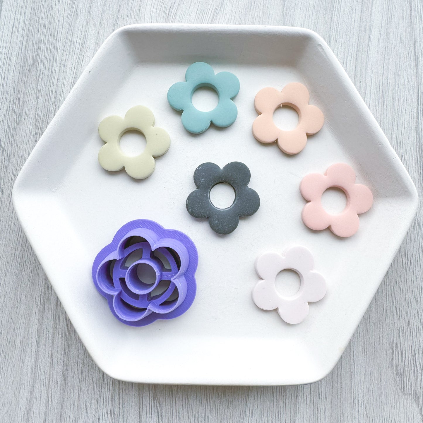 5 Petal Flower Open Center - Set Clay Cutter March 2024 Launch