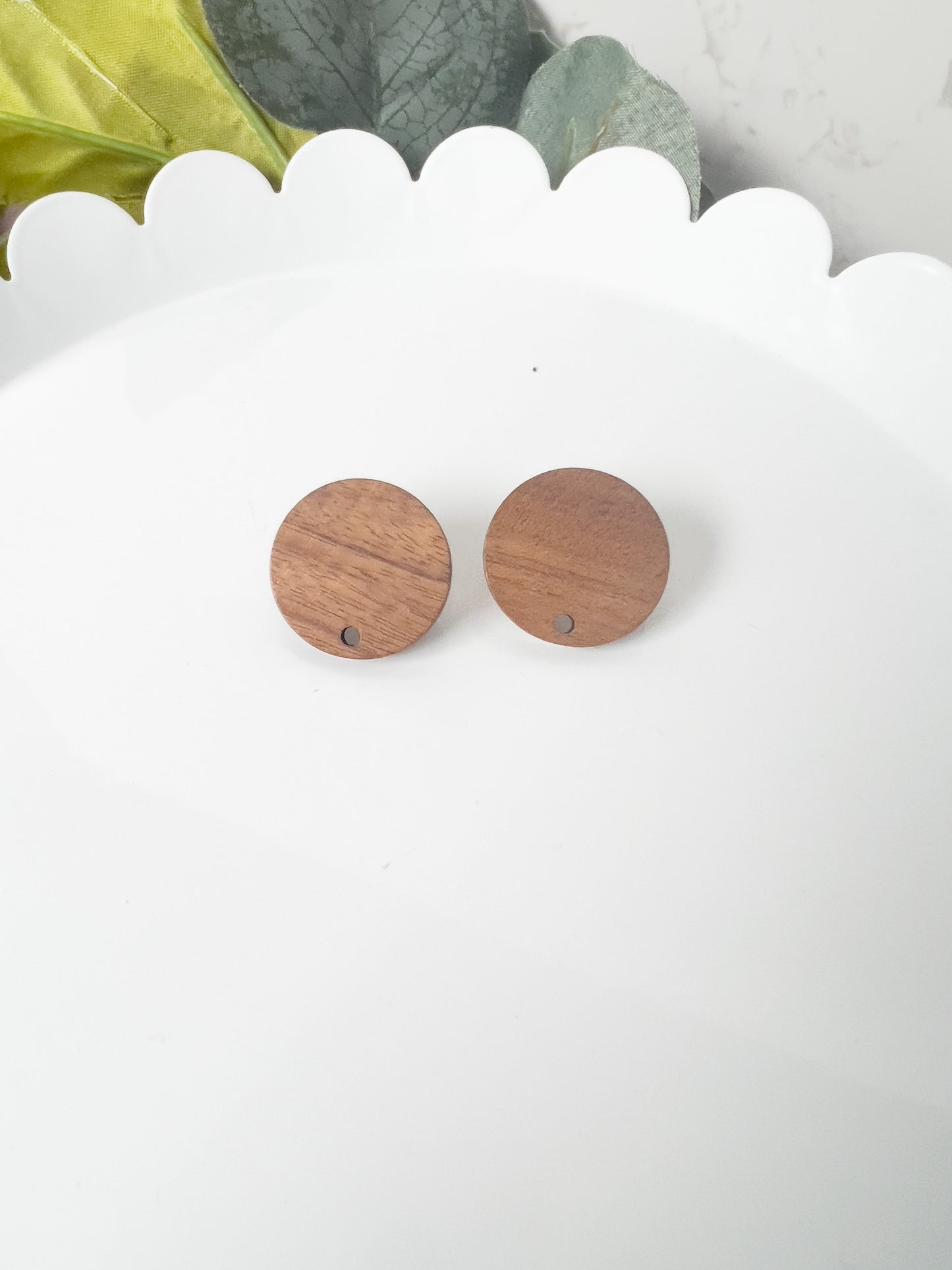 20mm Circle Wooden Stud Finding - 10 PIECES