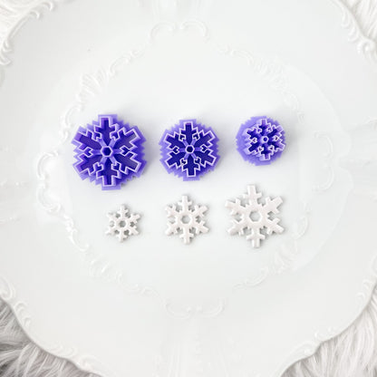 Snowflake Window Clay Cutter - September 2023