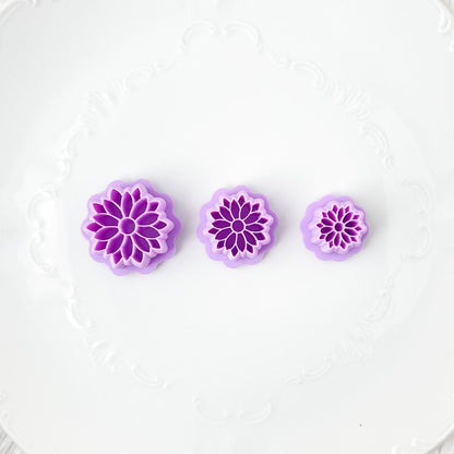 Xmas Flower Imprint Clay Cutter - September 2023