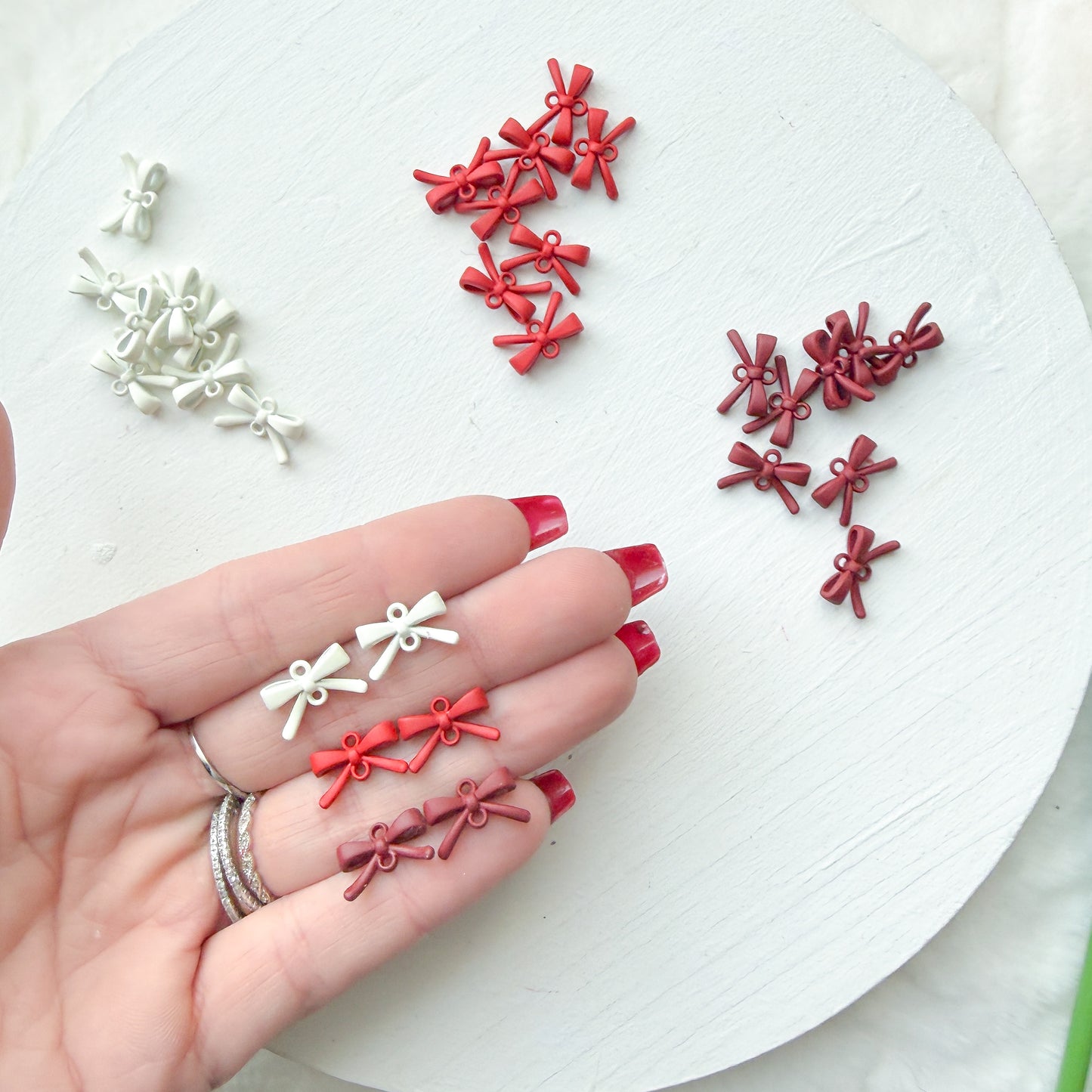 Small Bow Connector- 10 PIECES - December 2025 Launch