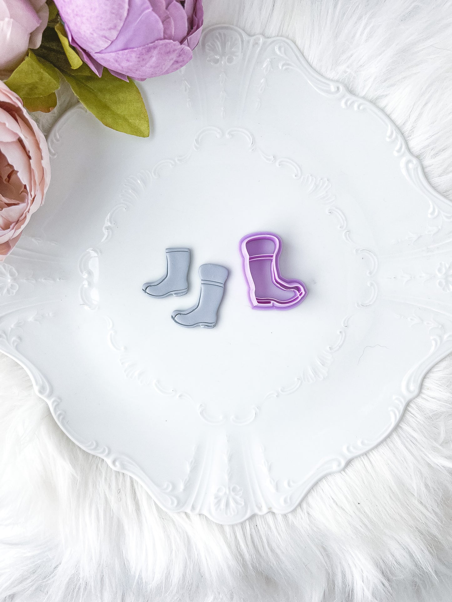 Rain Boot Imprint Cutter with Floral Support- February Launch