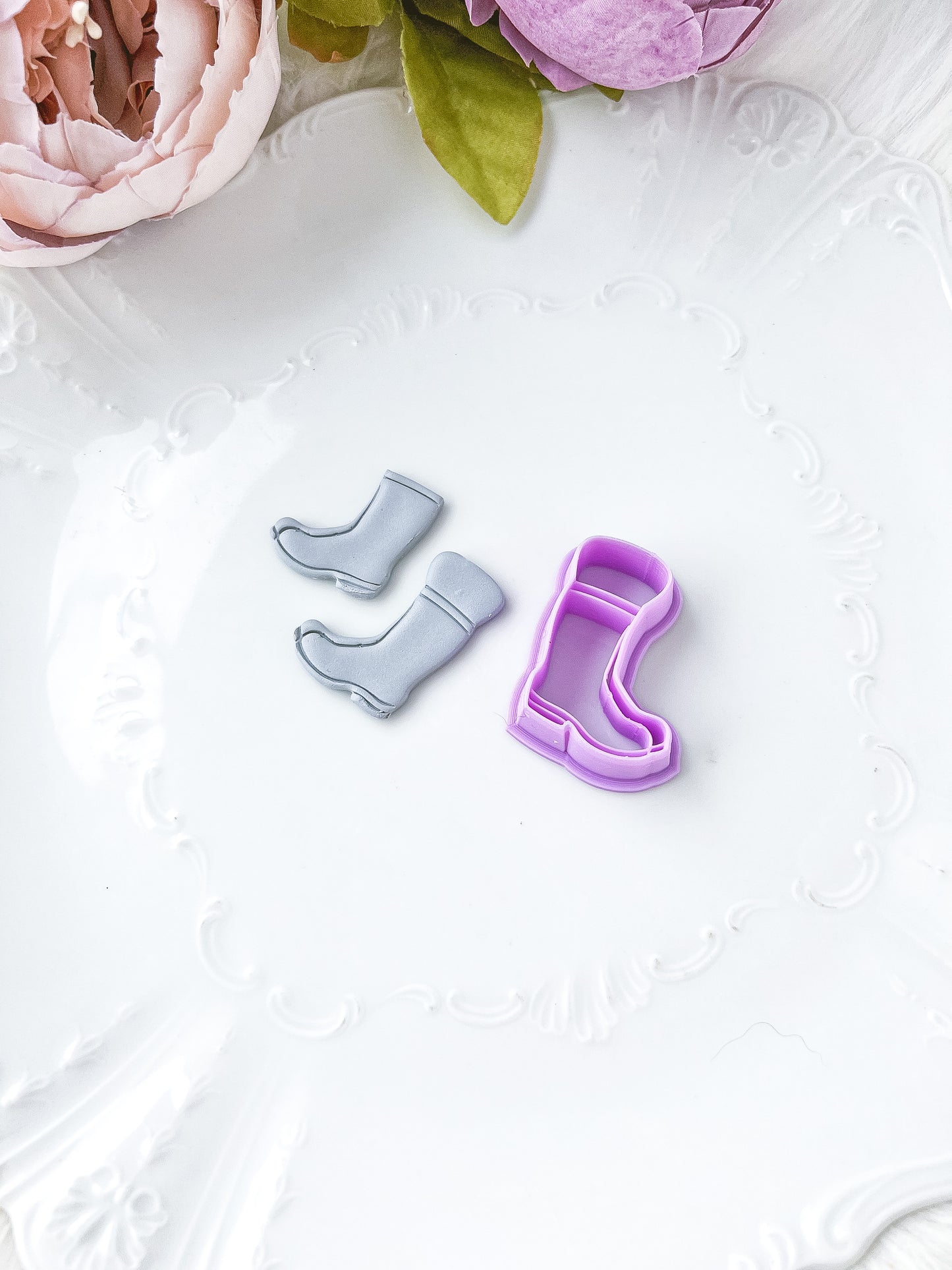 Rain Boot Imprint Cutter with Floral Support- February Launch