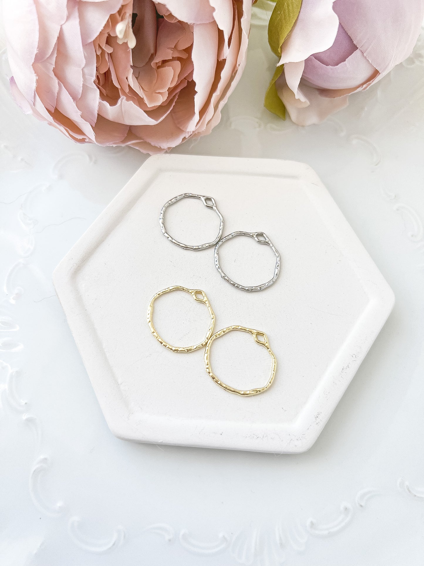 Small Circle Bezel Charm (10 PIECES)  - February Launch
