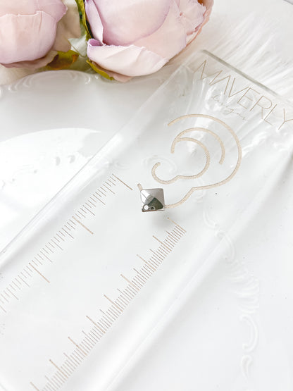18K Solid Diamond Stud Finding (10 PIECES) - February Launch