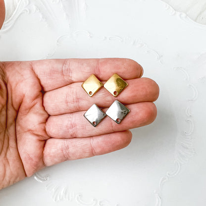 18K Solid Diamond Stud Finding (10 PIECES) - February Launch