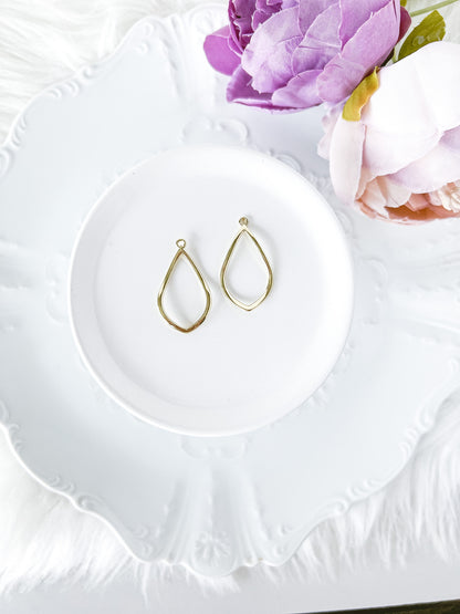 Teardrop Bezel Charm - 10 PIECES - March Launch
