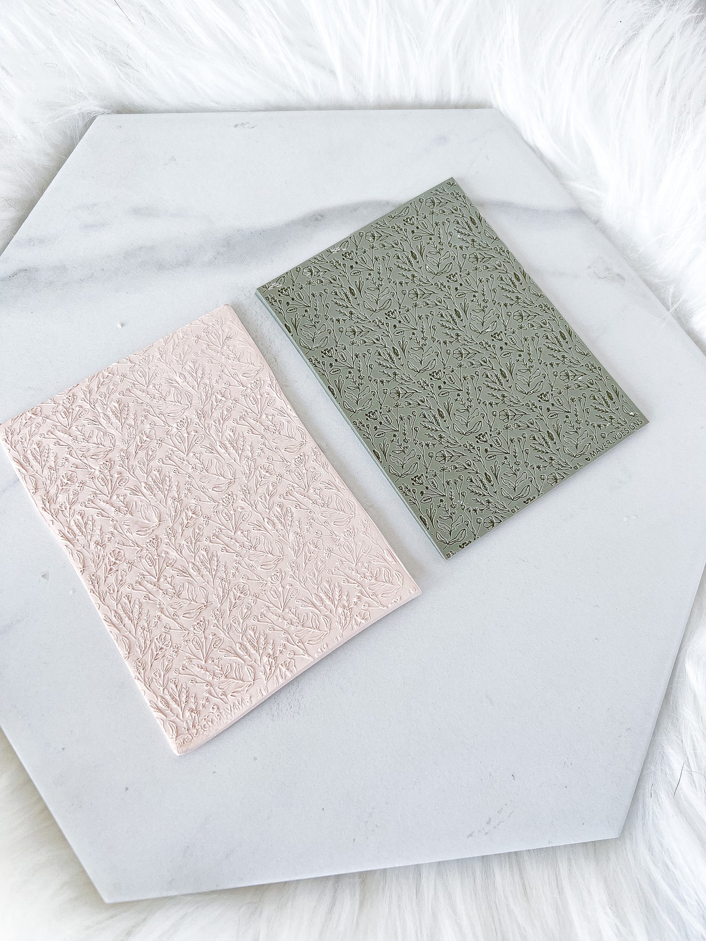 Dainty Foliage Texture Mat - March Launch