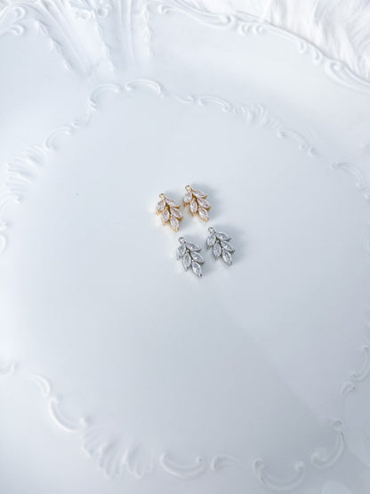 Baby Antique Gem Charm - 10 PIECES