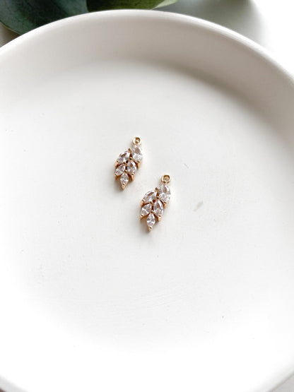 Gold Leaf Diamond Charm - 10 PIECES