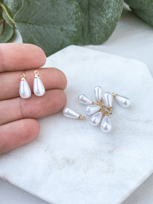 Short Pearl Teardrop Charm - 10 PIECES