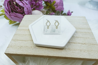 Diamond Pearl Stud Finding - 10 PIECES