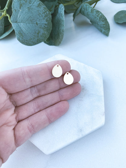 Small Teardrop Charm - 10 PIECES