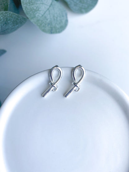 Knot Stud Finding - 10 Pieces