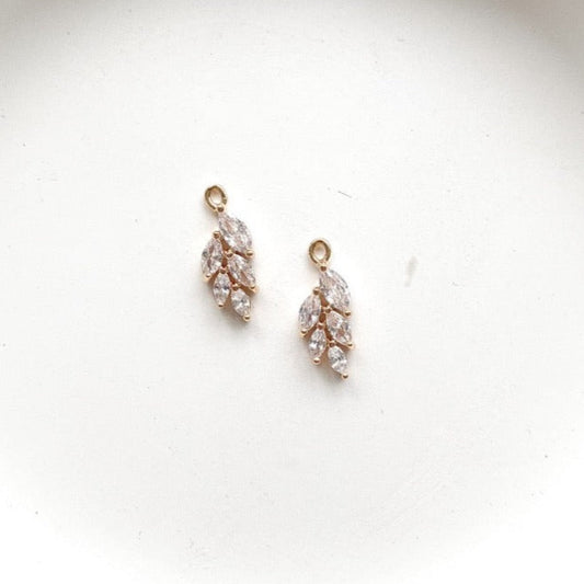 Gold Leaf Diamond Charm - 10 PIECES