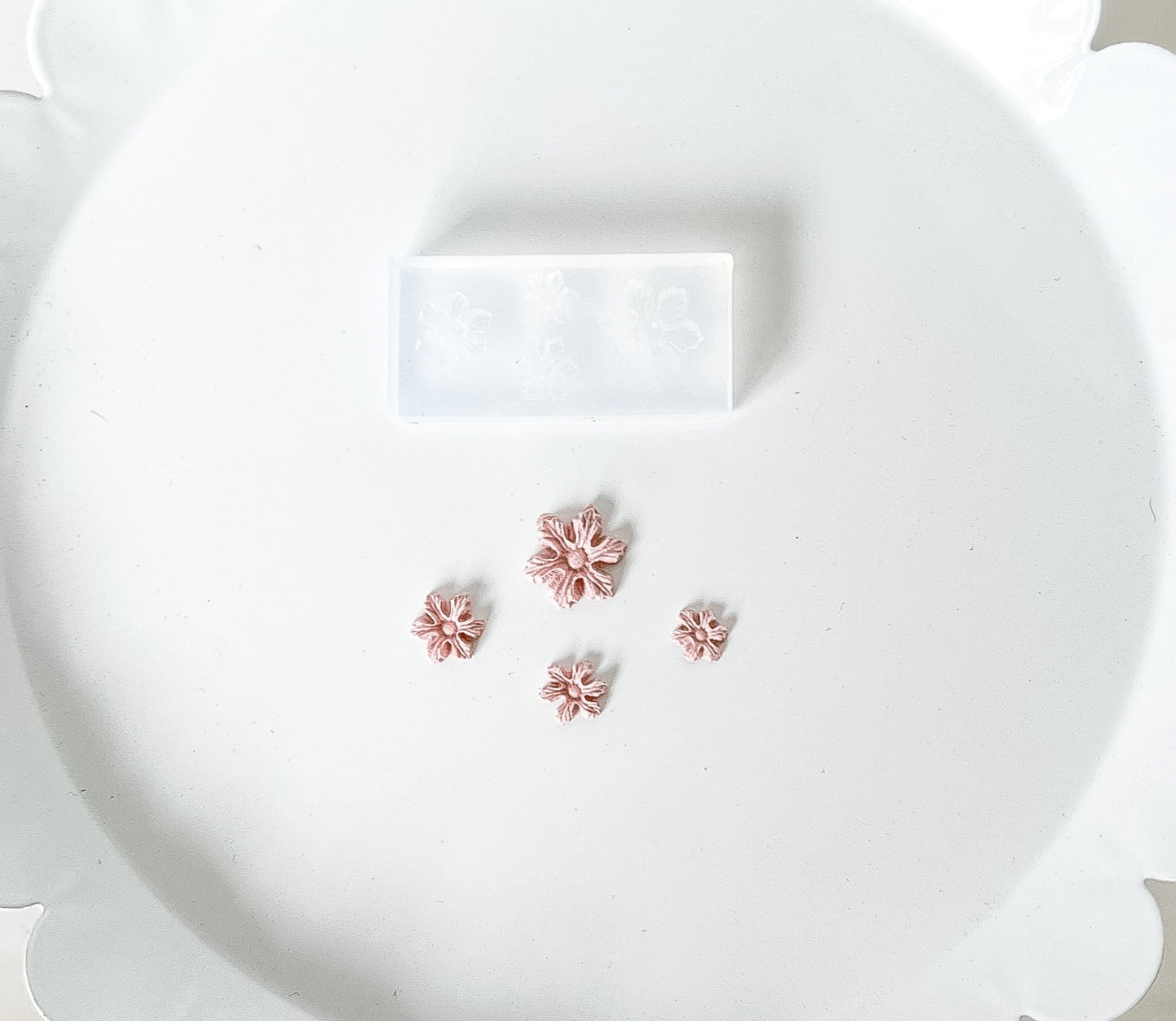 Micro Floral Mold - 025