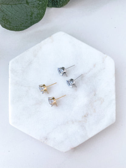 9mm Gem Dangle Stud Finding - 10 Pieces