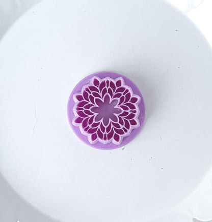 Fancy Wreath Imprint Cutter