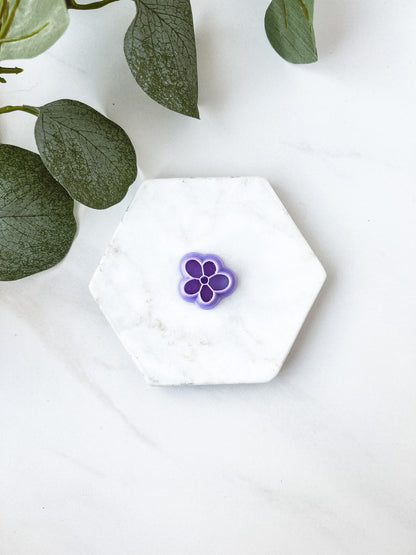 Doodle Daisy Stud Cutter