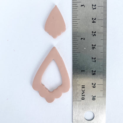 Moroccan Scalloped Teardrop Window Cutter